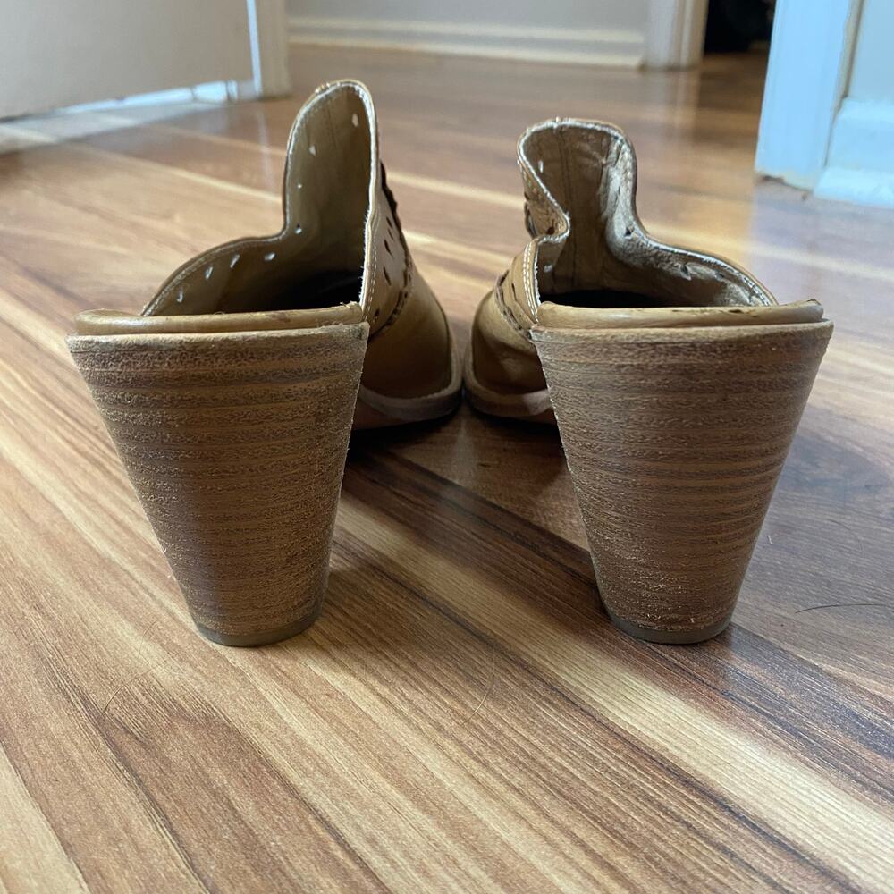 VIC MATIE Leather Western Heeled Mule Clog Laser-cut Detail Size US 9 EU 39 - Picture 6 of 9